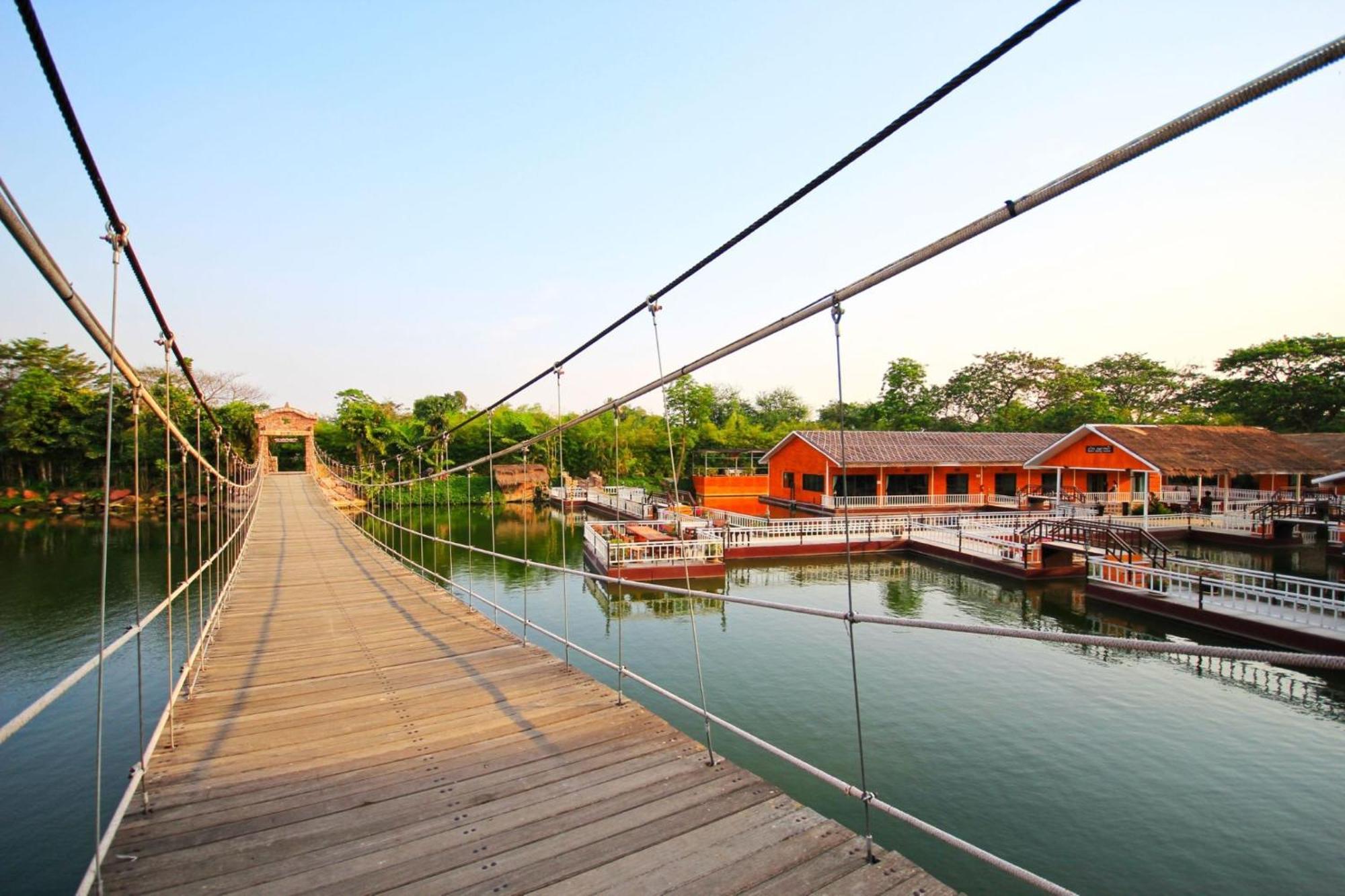 Chawalun Resort Don Tum Екстер'єр фото
