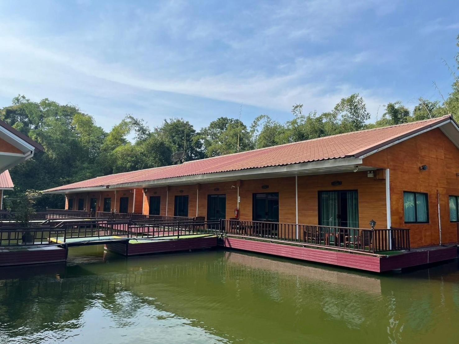 Chawalun Resort Don Tum Екстер'єр фото